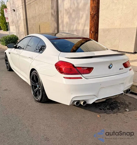 2017 BMW M6 Gran Coupe z USA, uszkodzony, nr VIN WBS6E9C54HG437454